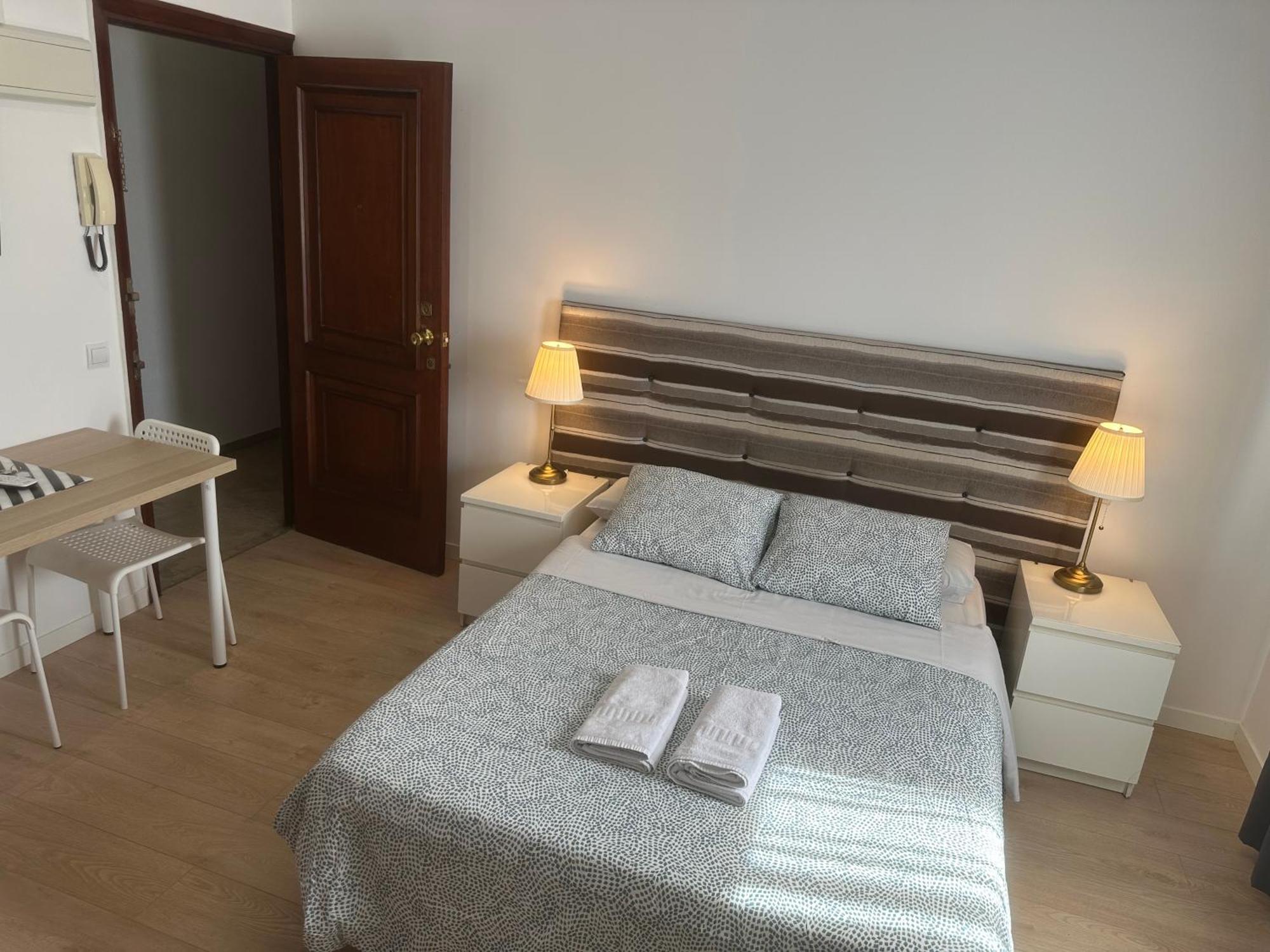 Apartamentos Arapiles Madrid Exterior foto
