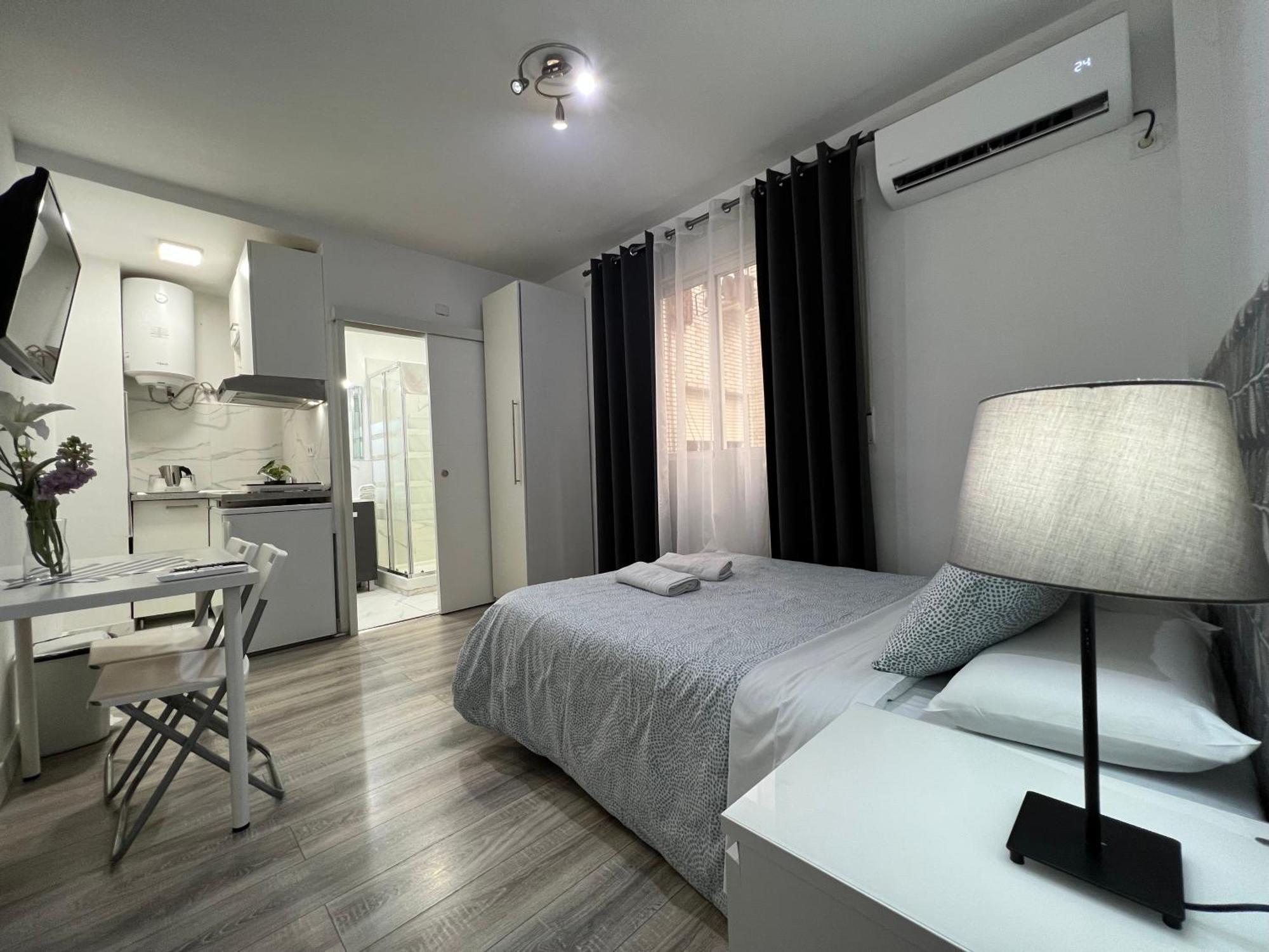 Apartamentos Arapiles Madrid Exterior foto