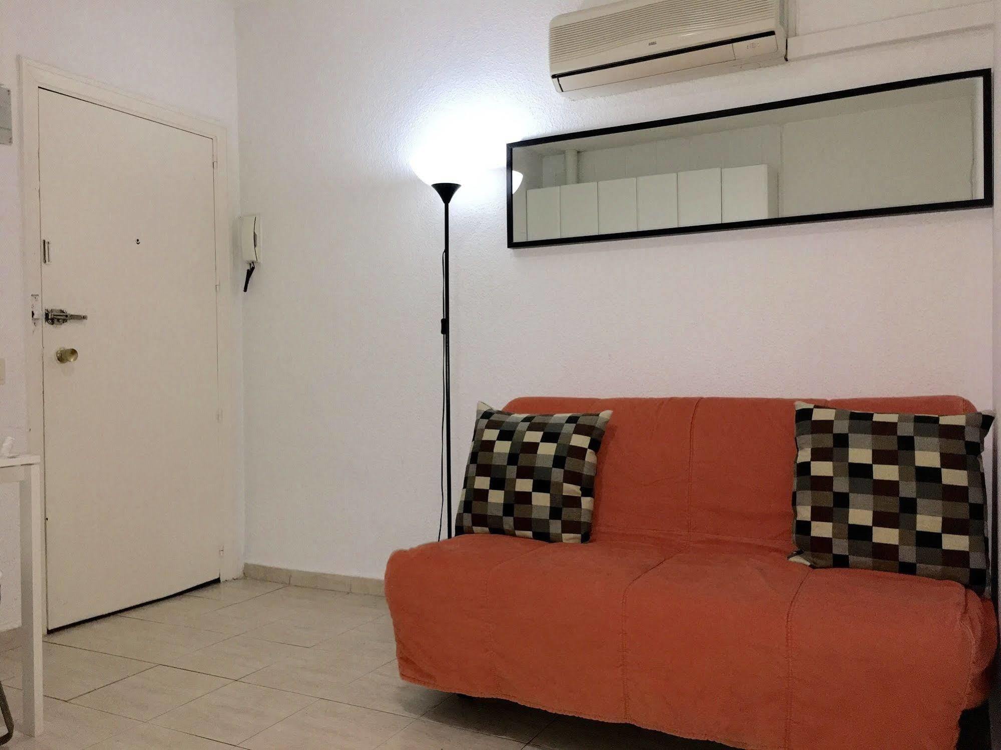 Apartamentos Arapiles Madrid Exterior foto